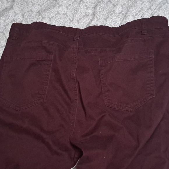 Pants - Picture 4 of 5